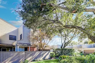 1617 S Kirkwood Rd, Houston, TX 77077 - Photo 2