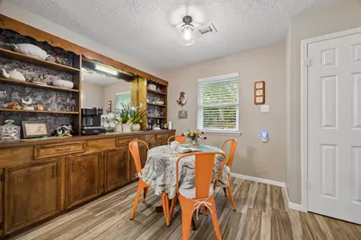 2102 Casa Rio Circle, Dickinson, TX 77539 - Photo 10