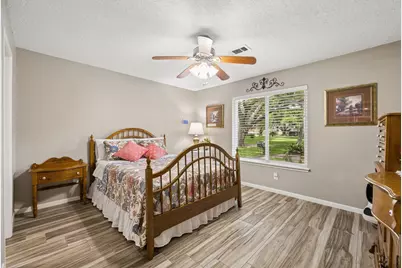 2102 Casa Rio Circle, Dickinson, TX 77539 - Photo 12
