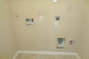 7925 Silver Oak Dr, Texas City, TX 77591 - Photo 14