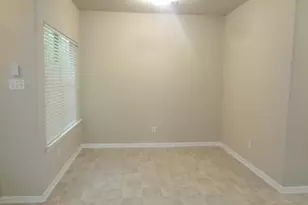 7925 Silver Oak Dr, Texas City, TX 77591 - Photo 1