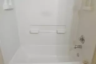 7925 Silver Oak Dr, Texas City, TX 77591 - Photo 10