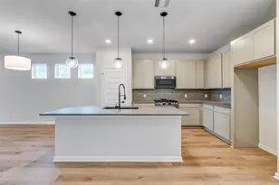 32315 Clouser Minnow Ct, Fulshear, TX 77441 - Photo 4
