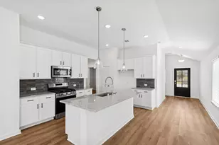 812 Vlg Brk Dr, Willis, TX 77378 - Photo 12