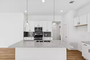 812 Vlg Brk Dr, Willis, TX 77378 - Photo 14