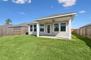 812 Vlg Brk Dr, Willis, TX 77378 - Photo 8