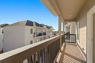 1444 W 34th 1/2 St, Houston, TX 77018 - Photo 24