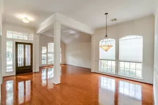1718 Bumelia Ct, Sugar Land, TX 77479 - Photo 4
