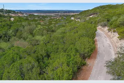 20804 Post Oak Drive, Leander, TX 78645 - Photo 2