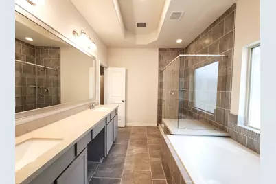 10717 Madden Oaks Place, Houston, TX 77043 - Photo 26