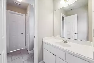 1818 Cross Spring Dr, Sugar Land, TX 77479 - Photo 26