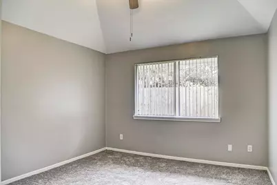 1925 Florida Drive, Seabrook, TX 77586 - Photo 12