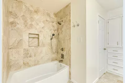 56 Garland Court, Lake Jackson, TX 77566 - Photo 18
