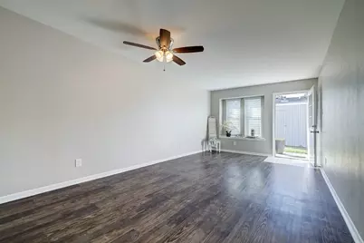 7913 Ellinger Lane, Houston, TX 77040 - Photo 10