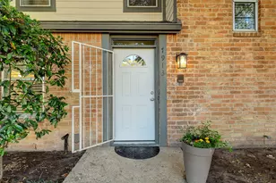 7913 Ellinger Ln, Houston, TX 77040 - Photo 2