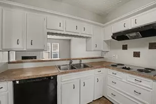 44 Chapparal Ct, Missouri City, TX 77459 - Photo 8