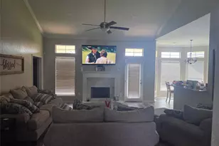 5645 Kathy Ln, Beaumont, TX 77713 - Photo 2