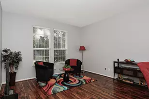 8818 Willow Spur Dr, Tomball, TX 77375 - Photo 4