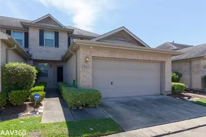 2943 Meadowglen Crest, Houston, TX 77082 - Photo 2