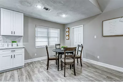 8707 Collingsdale Road, La Porte, TX 77571 - Photo 12