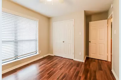3910 Cedar Valley Drive, Missouri City, TX 77459 - Photo 14