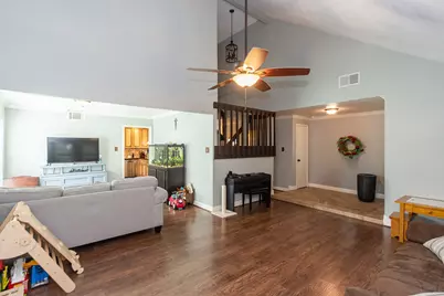 15438 Woodhorn Drive, Houston, TX 77062 - Photo 14