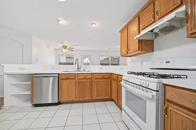 10027 Encino Cove Court, Houston, TX 77064 - Photo 16