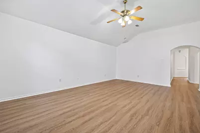10027 Encino Cove Court, Houston, TX 77064 - Photo 8