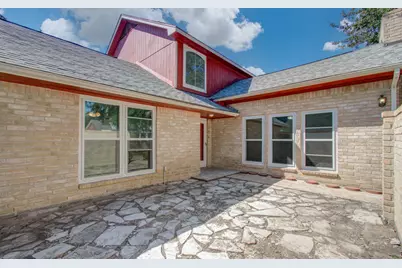 7626 Cypress Drive, Humble, TX 77396 - Photo 6