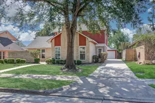 7626 Cypress Dr, Humble, TX 77396 - Photo 2