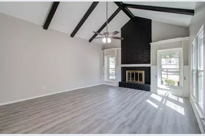 7626 Cypress Drive, Humble, TX 77396 - Photo 10