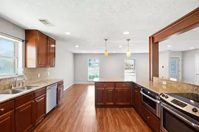 25302 Friar Lake Lane, Spring, TX 77373 - Photo 16