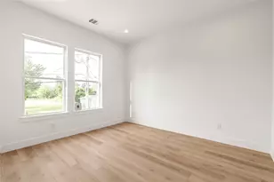 214 E 32nd St, Houston, TX 77018 - Photo 36