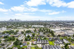 214 E 32nd St, Houston, TX 77018 - Photo 42