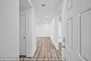 10630 Knox Lndg Dr, Bryan, TX 77845 - Photo 2