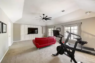 11102 Town Elm Court, Houston, TX 77065 - Photo 16