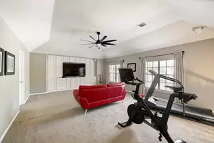 11102 Town Elm Ct, Houston, TX 77065 - Photo 16