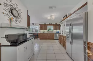 541 Natchez Park, Conroe, TX 77302 - Photo 20