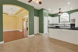 110 Regal Ln, Liberty, TX 77575 - Photo 12