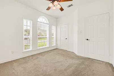 110 Regal Lane, Liberty, TX 77575 - Photo 16