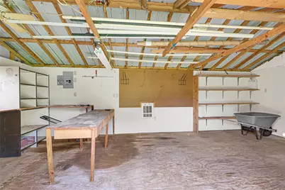110 Regal Lane, Liberty, TX 77575 - Photo 28