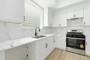 106 Luetta St, Houston, TX 77076 - Photo 4