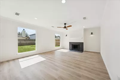 4524 Fox Run Street, Pearland, TX 77584 - Photo 6