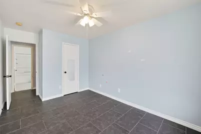 10819 Cayman Mist Drive, Houston, TX 77075 - Photo 28