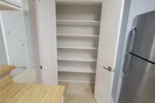 8020 Braesmain Dr, Houston, TX 77025 - Photo 12