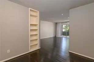 7575 Katy Fwy, Houston, TX 77024 - Photo 12