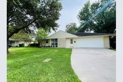 6829 Hazen Street, Houston, TX 77074 - Photo 2