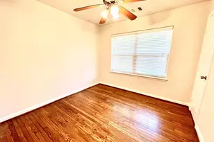 6829 Hazen St, Houston, TX 77074 - Photo 6