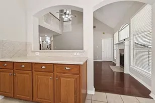 15706 Clear Pointe Dr, Cypress, TX 77429 - Photo 14