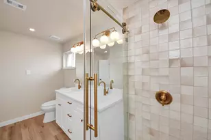 6815 Rockergate Dr, Houston, TX 77489 - Photo 14